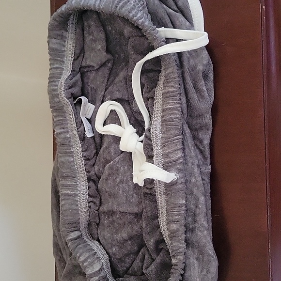 💥HOST PICK💥 Spiritual Gangster romper - Picture 13 of 13